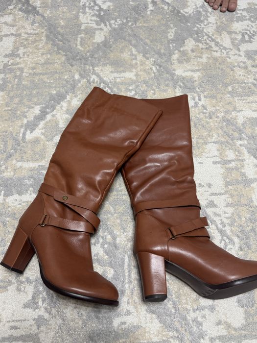 Женские зимние сапоги