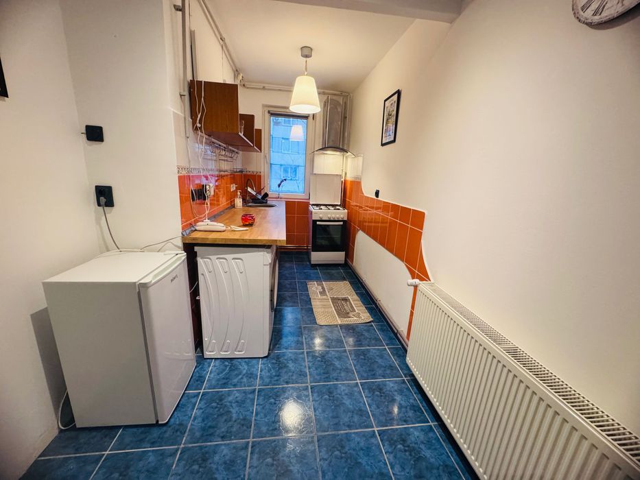 Garsonieră luminoasă Militari Sector 6, metrou Lujerului/Gorjului