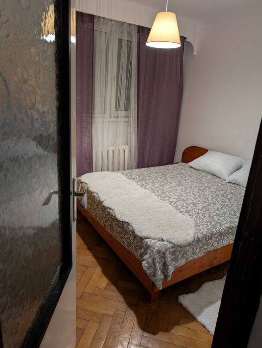 Proprietar ofer spre închiriere apartament cu 3 camere tip AN Rogerius
