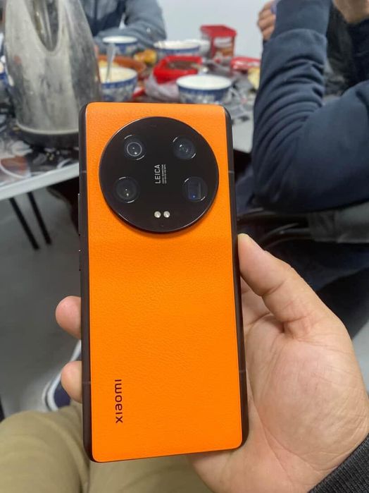 Xiomi 13 ultira Limet ediwn oreng