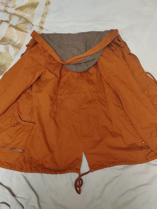 Продаётся куртка осенняя