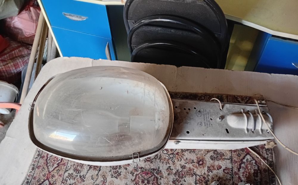 Фонарь уличный отличный