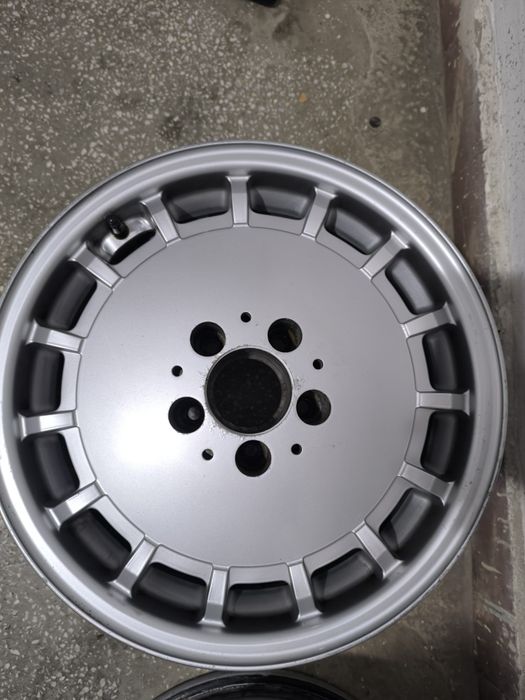 Jante Mercedes Benz SL  Gullideckel R16