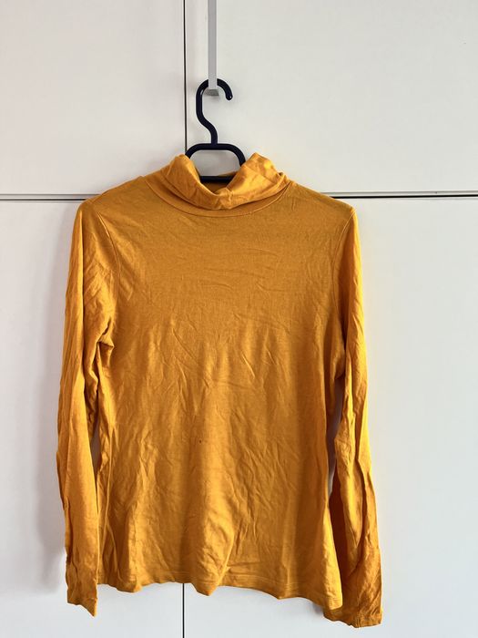 Лот Пуловери различни модели и цветове