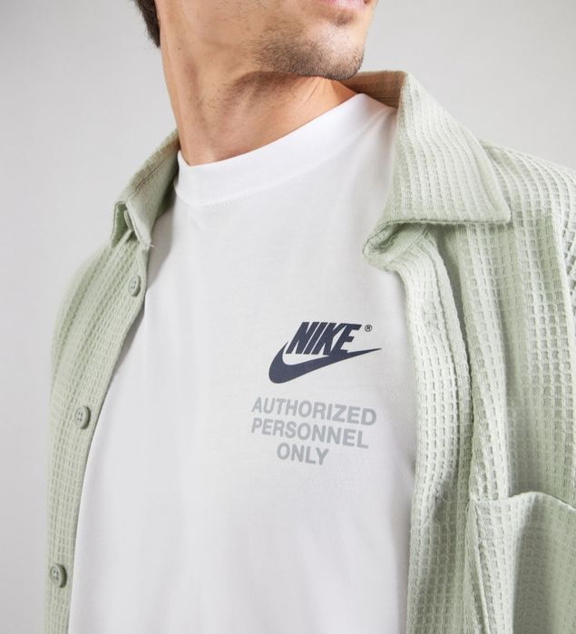 Нова мъжка тениска Nike M size