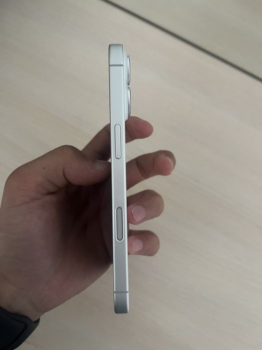 iPhone 17 256 gb white