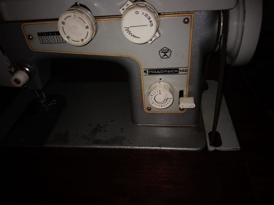 Продам советские швейные машинки