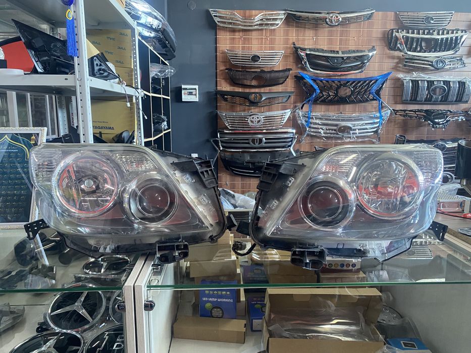 Фара для Toyota Land Cruiser Prado 150