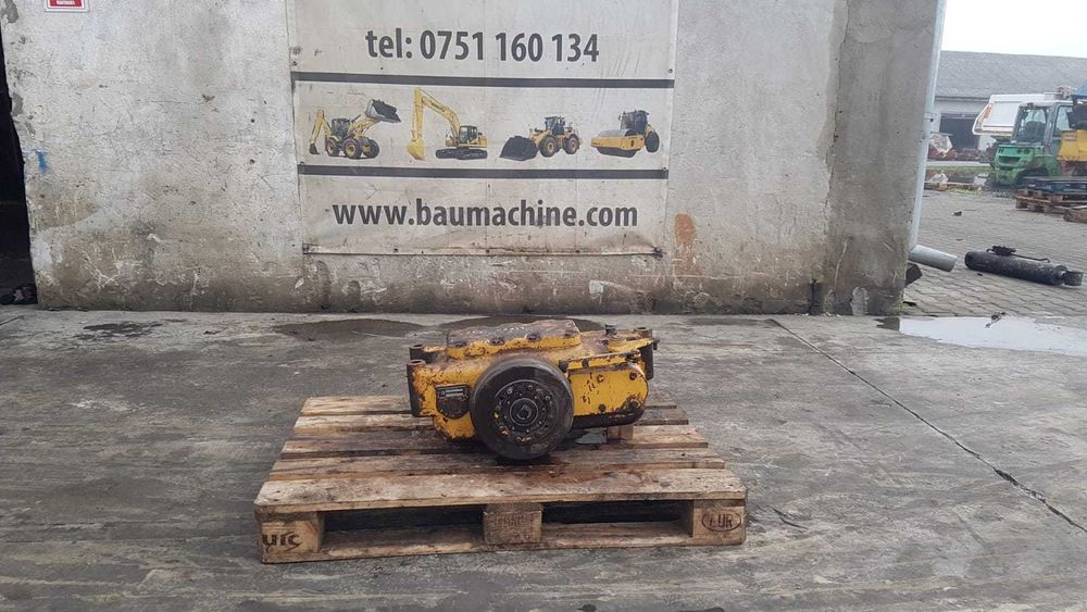 Cutie de viteze excavator Liebherr 901 Linde 00222 a/ 477
