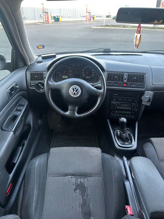 Volkswagen Golf 4 1.6 FSI – 110 CP – Benzină – 322.000 km