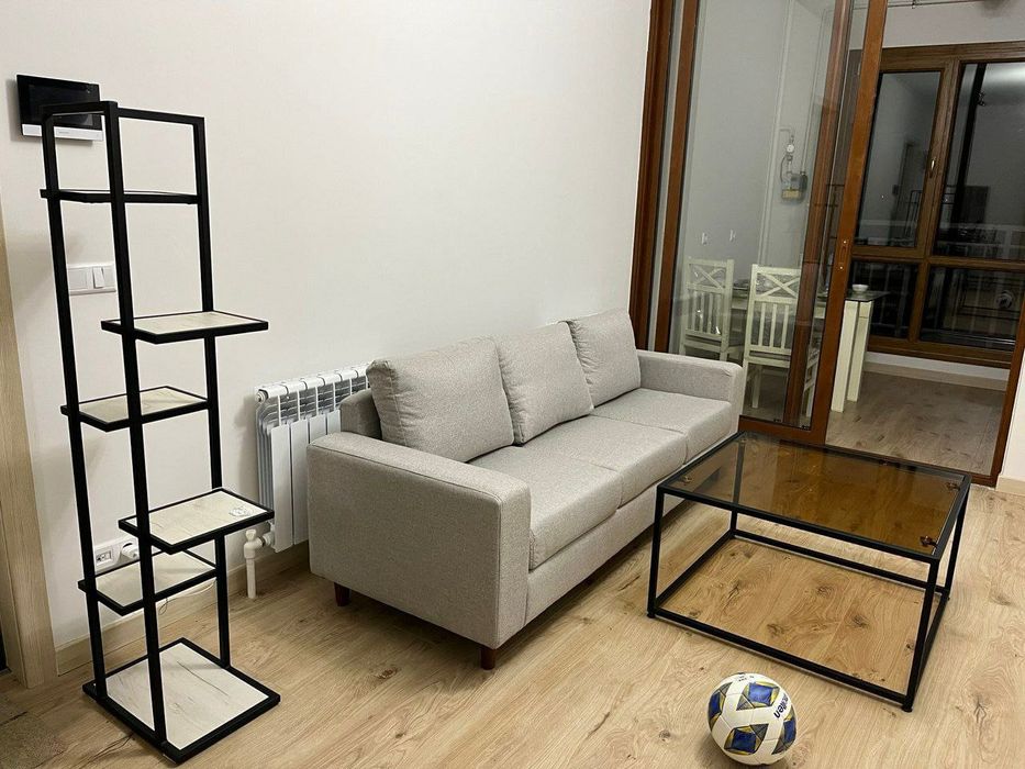 Yangi 2 xonali uy yaxshi oilaga uzoq vaqtga beriladi