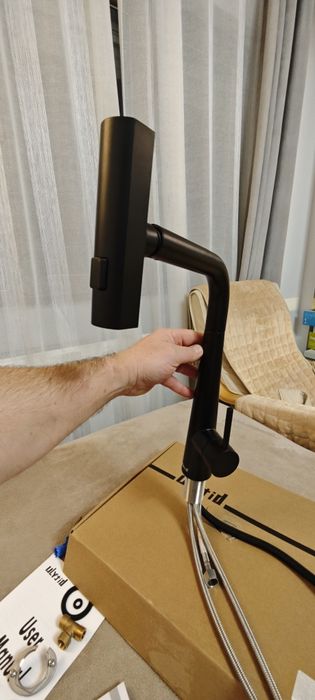 Baterie retractabila  lavoar bucatarie