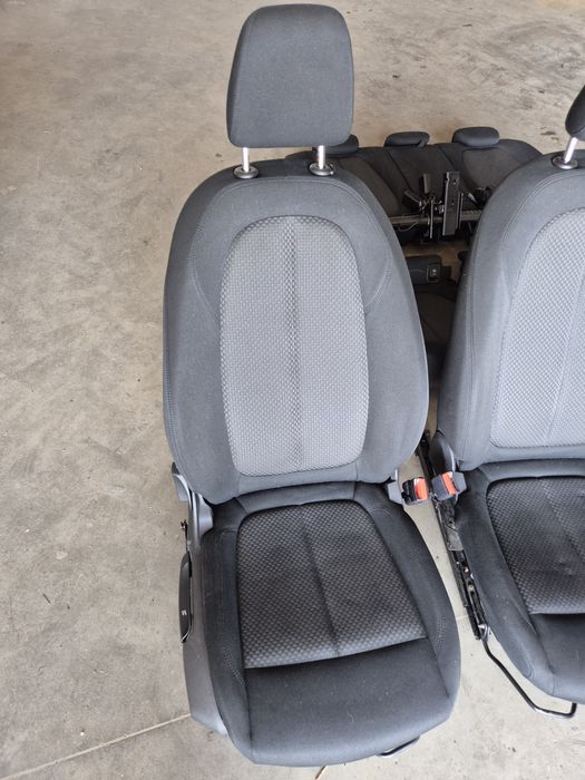 Scaune fata bmw f45 active tourer cu încălzire bancheta spate bmw f45