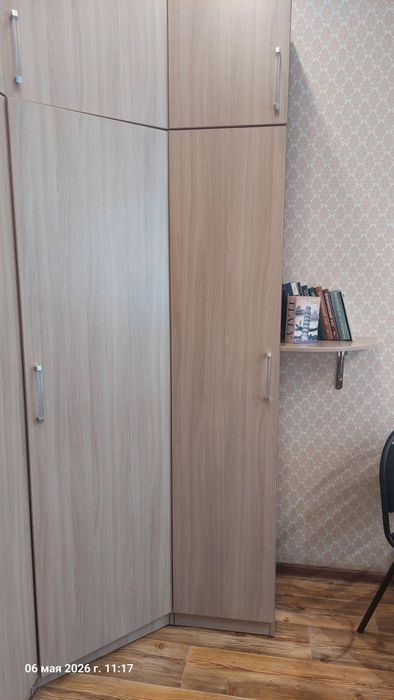 Продам шкаф угловой
