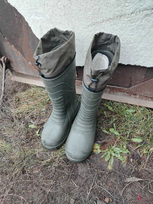Сапоги рыбацкие.