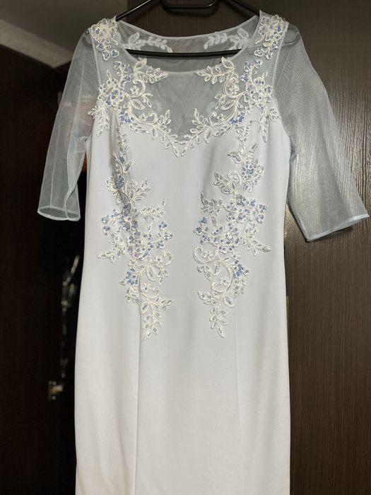 Новое платье красивое