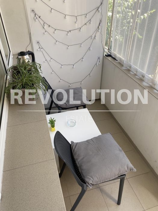 Дава се под наем Многостаен апартамент в Варна, ВИНС - 130 кв.м за 1000 € - Снимка #21