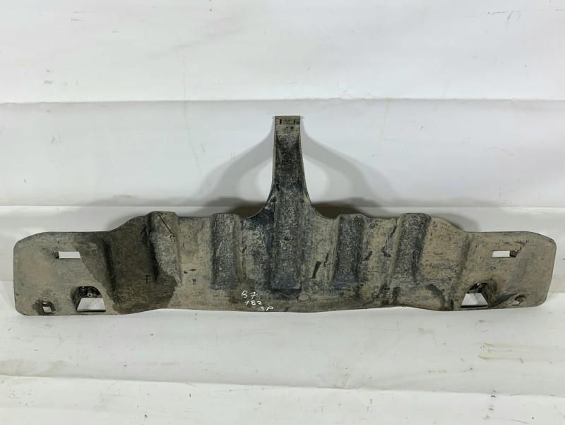 Scut punte spate Volkswagen Passat B7 Break 3C0501713