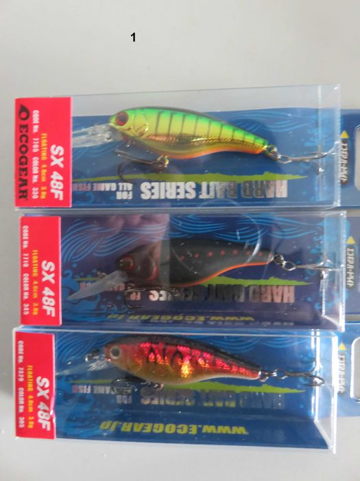 Воблери за пъстърва и кефал, малки силикони и тройки