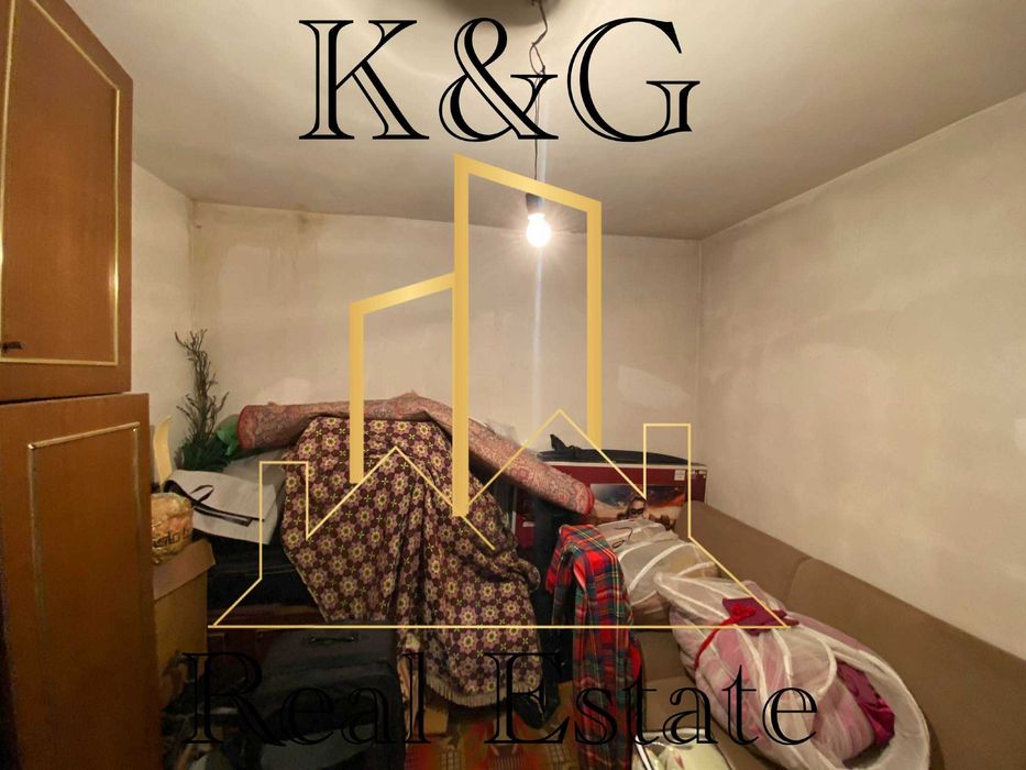 Продава се Тристаен апартамент в Разград, Орел - 70 кв.м за 693 €/кв.м - Снимка #1