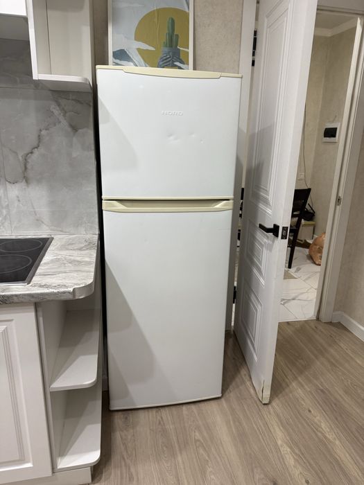 Продаю Холодильник