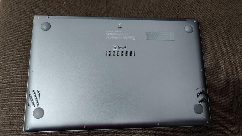 Asus Vivobook S433E / i3 -1115G4/ 8 GB RAM / ssd 128 GB/