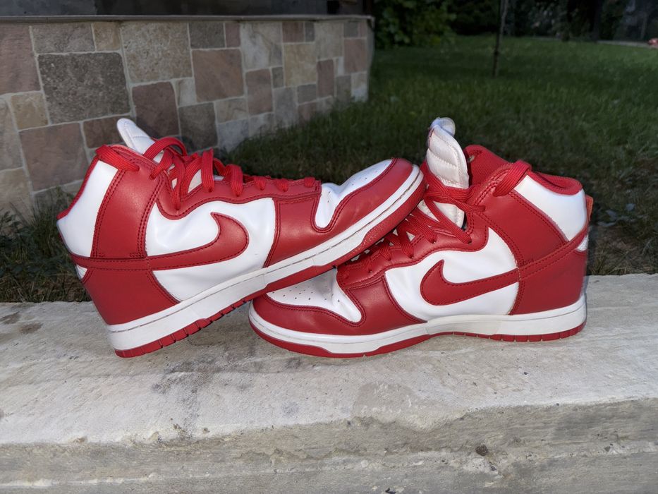 Nike Dunk High Red