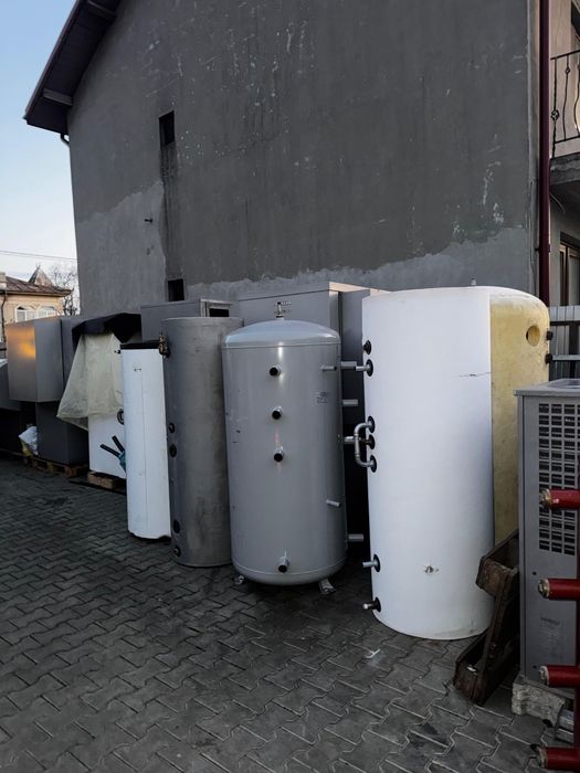 Vând vase de acumulare apă / boilere cu serpentină – diferite capacită