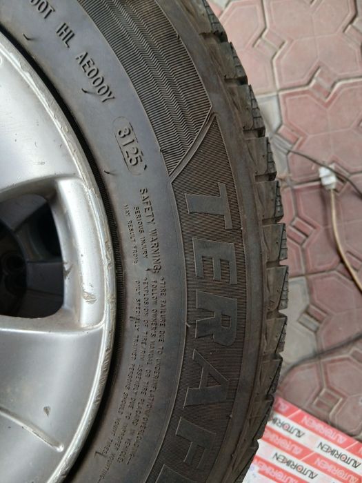 Продам зима резина с дисками R14
