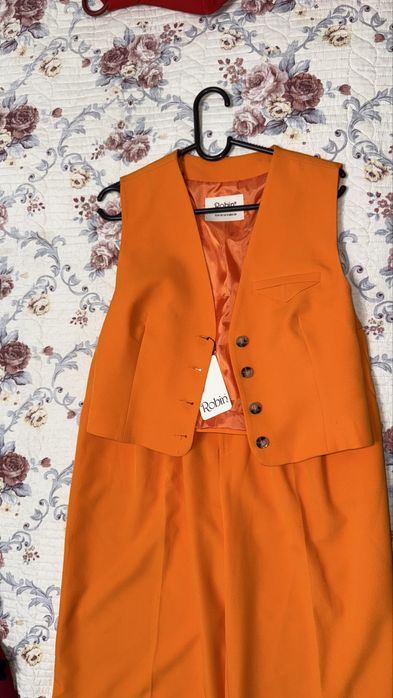 Двойка от бренда Robin