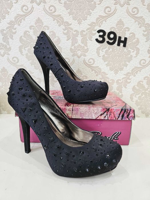 Дамски обувки нови