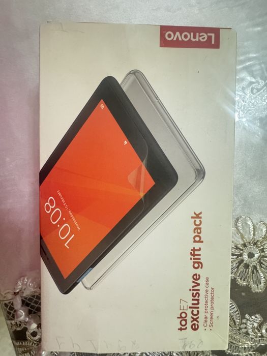 Планшет Lenovo новый