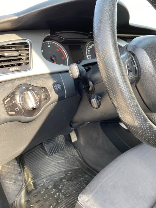 Vand AUDI A4 B8 Avant