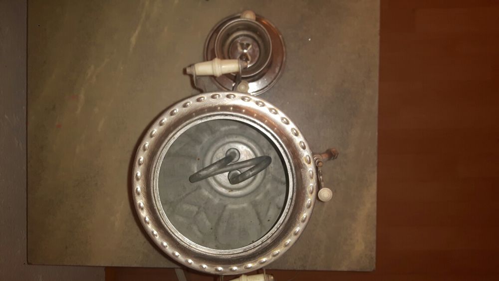 Самовар чисто нов