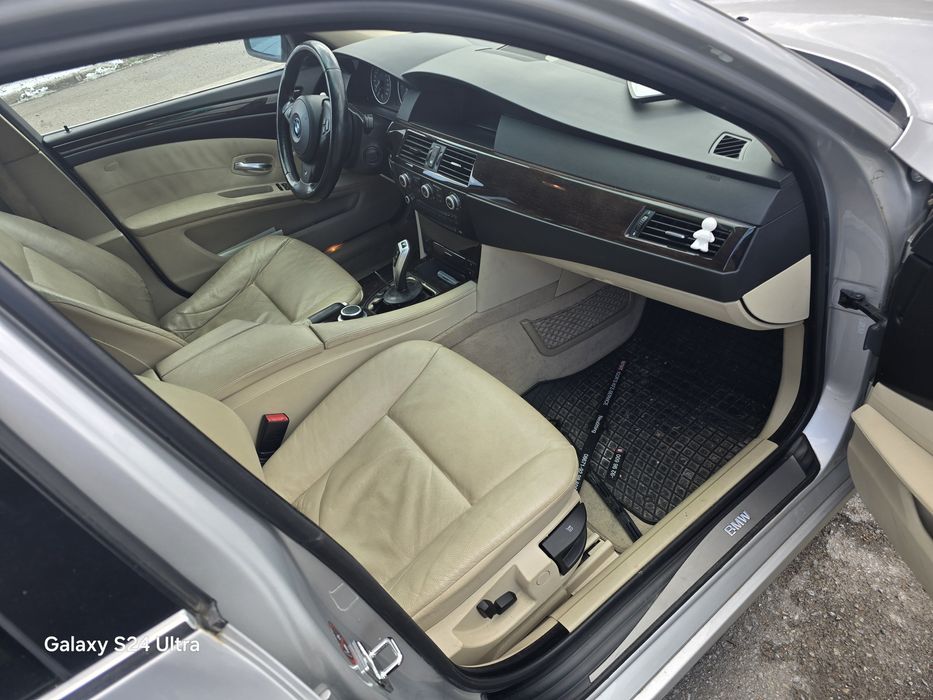 BMW e61 530d 235k фейс на части