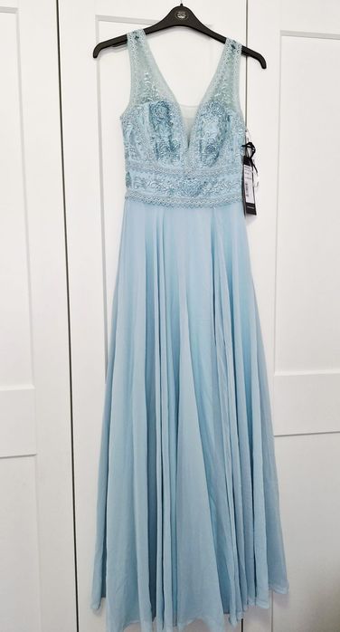 Rochie nou de ocazie