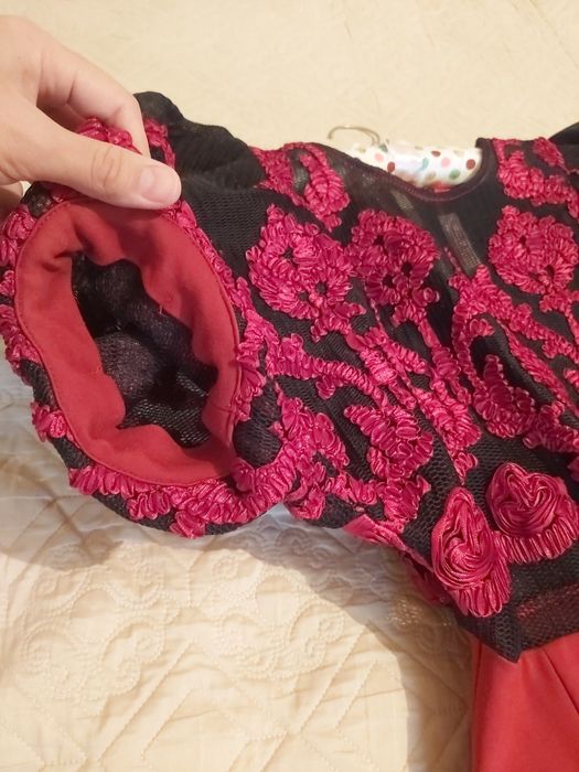 Продам шикарное платье