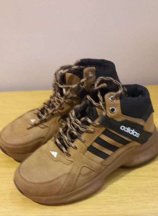 Зимни обувки Adidas