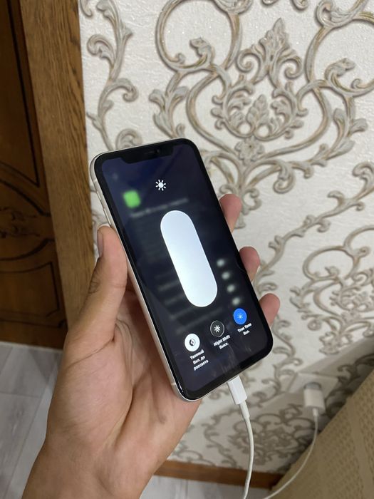 Iphone 11 128гб.