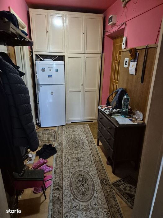 Vand apartament 3 camere Slobozia , Ialomita , central 3/4,2balcoane
