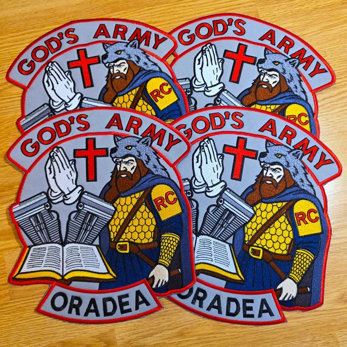 Personalizam la comanda Patch-uri, Embleme brodate  (+velcro)