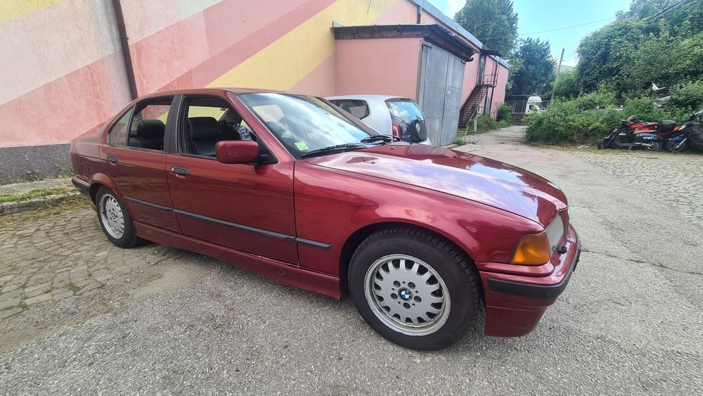 BMW E36 325I седан