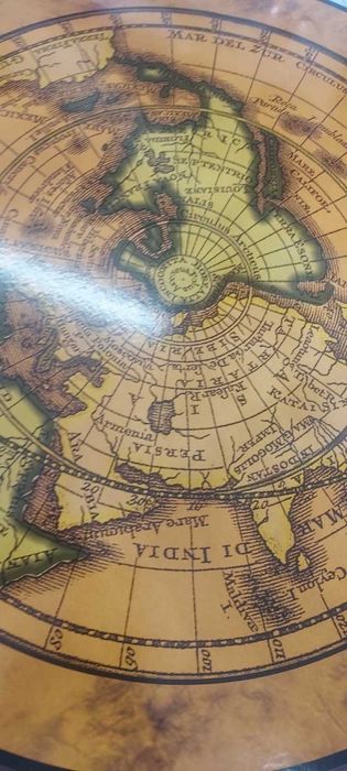 Масичка Помощна Холна Маса за Сервиране с Карта