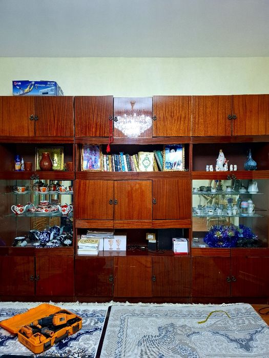 Rossiskiy mebel srochno sotiladi narxi keliiwamiz