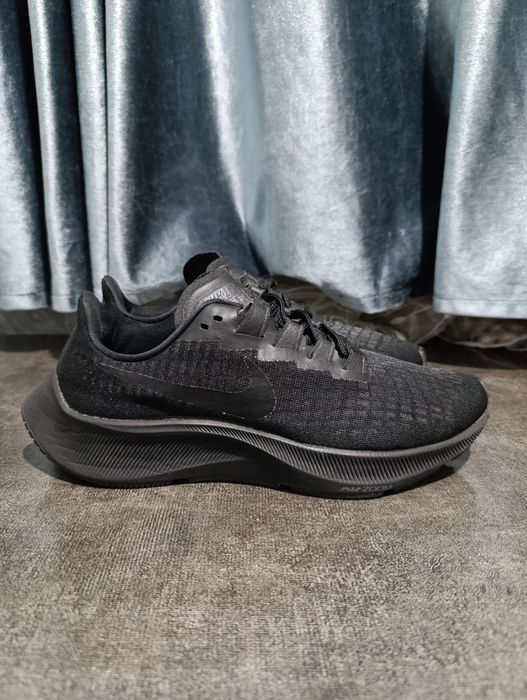 Оригинальные кроссовки Nike Pegasus 37