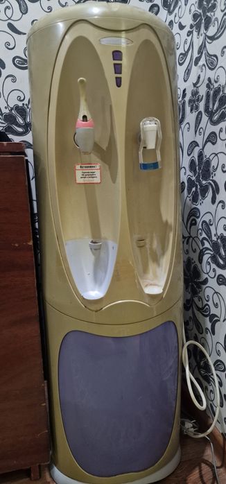 Диспенсер (Кулер)