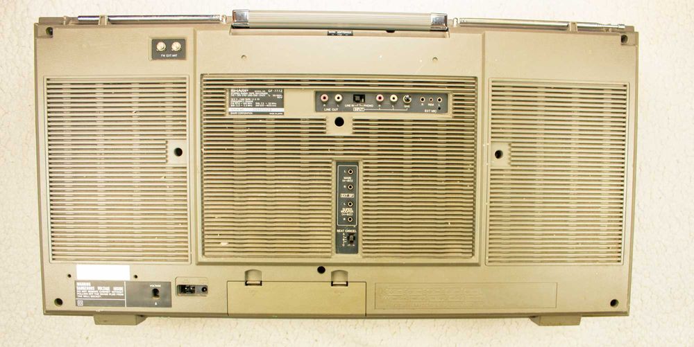 Sharp GF 777 Z Boombox касетофон