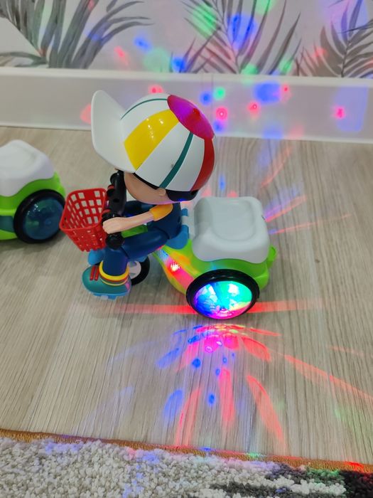 Игрушку детскую музыкальную