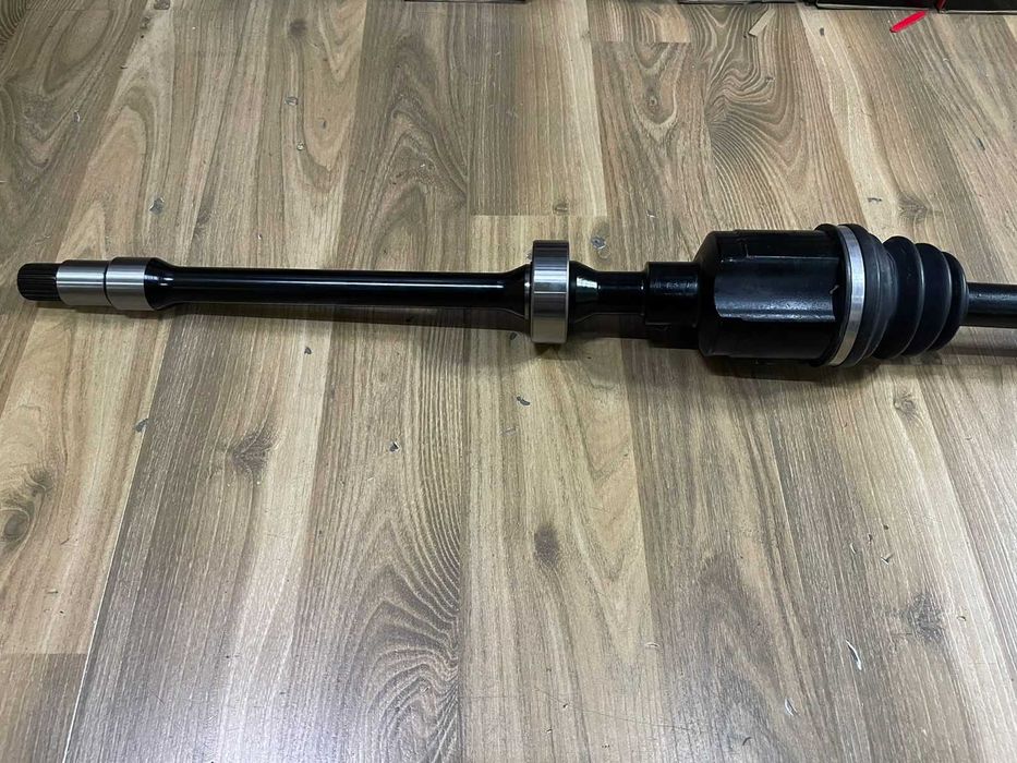 Привод в сборе гранаты на Toyota Carina E