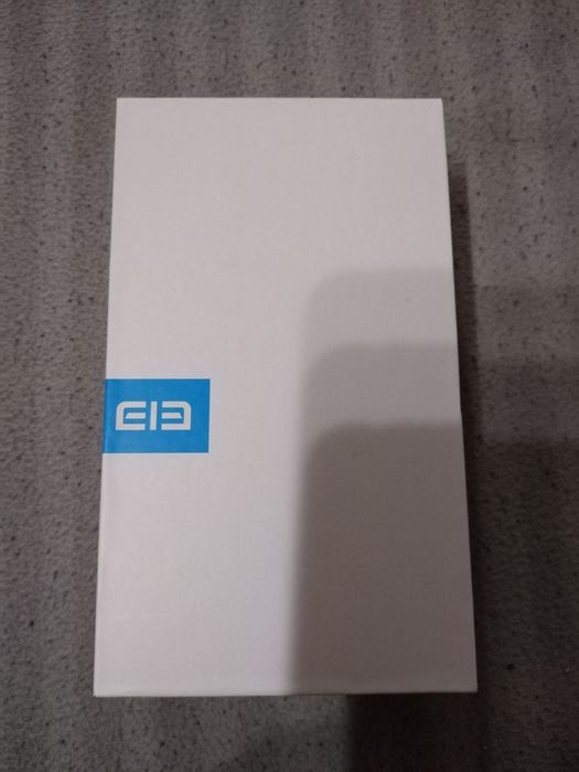 Смартфон Elephone S8